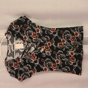 Charlotte Russe deep v neck criss cross floral top